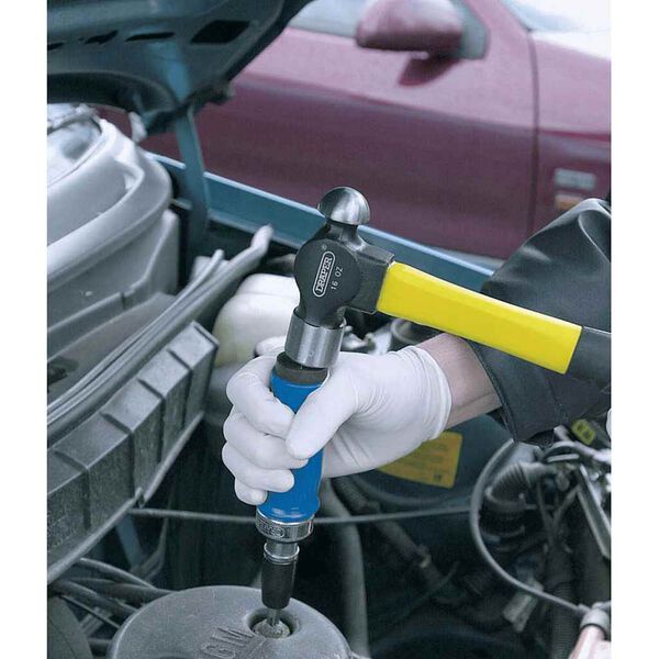 Prikazuje se slika proizvoda 2 od 3