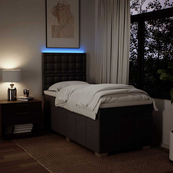 Prikazuje se slika proizvoda 4 od 19