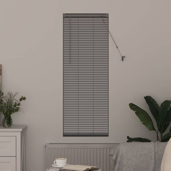 Prikazuje se slika proizvoda 3 od 16